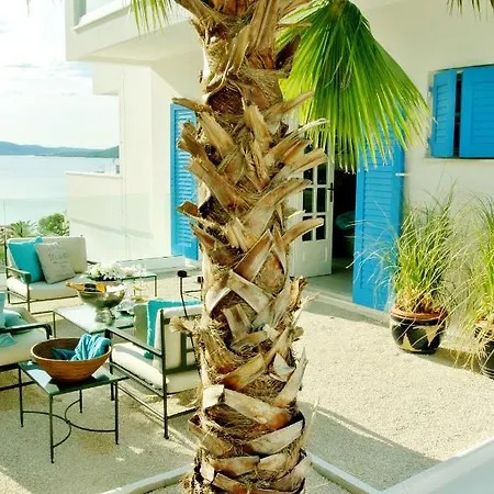 Seaside With Private Pool By The Sea - Villa *