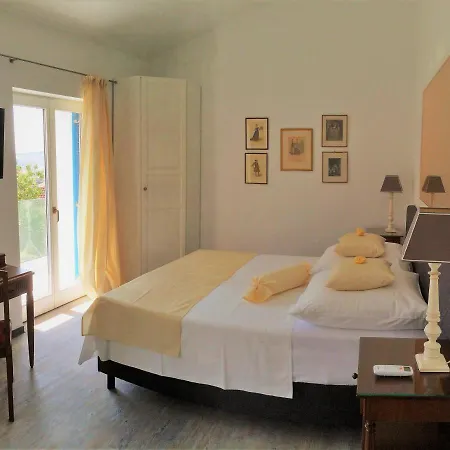 Seaside With Private Pool By The Sea - Villa