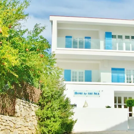 Seaside With Private Pool By The Sea - 别墅 特罗吉尔