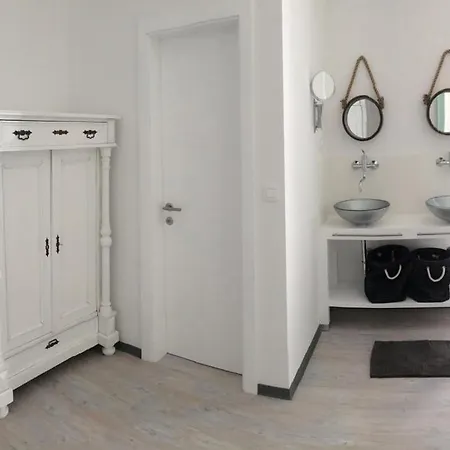 Seaside With Private Pool By The Sea - Trogir