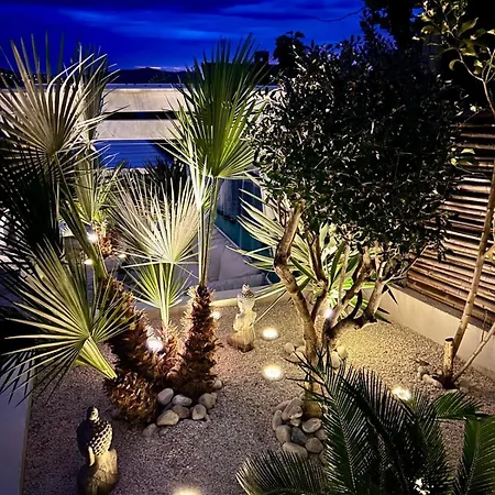 Seaside With Private Pool By The Sea - * Trogir